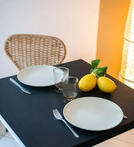 Victoria - Hyper Centre De - Au Pied De L'immeuble 公寓 芒通