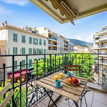 Victoria - Hyper Centre De - Au Pied De L'immeuble