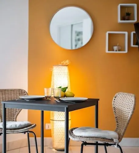 Victoria - Hyper Centre De - Au Pied De L'immeuble Menton